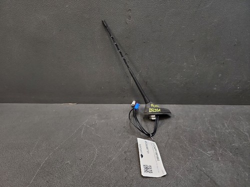Base antenna gps - /,
